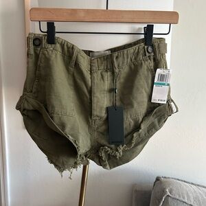 One Teaspoon Bandit Olive Green  Utility  Shorts Size 25